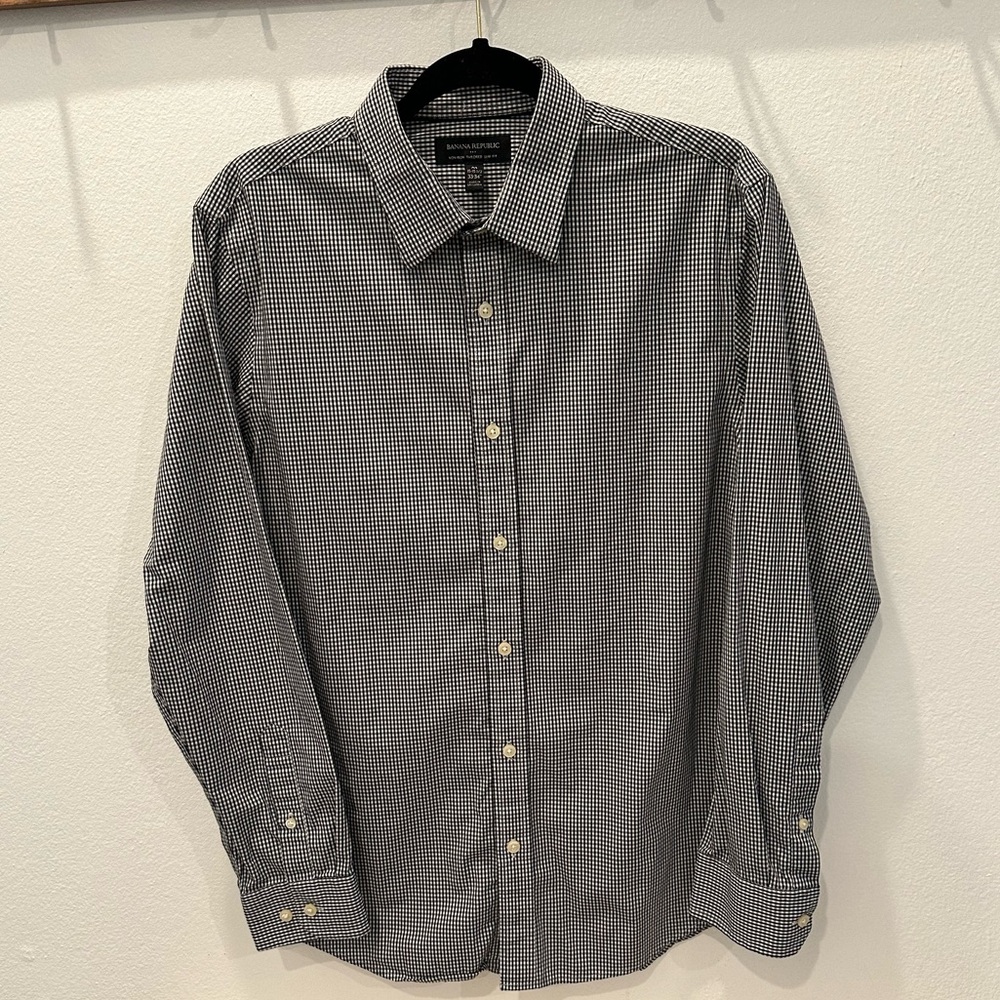 Banana Republic Men's Black and White Checkered Shirt
